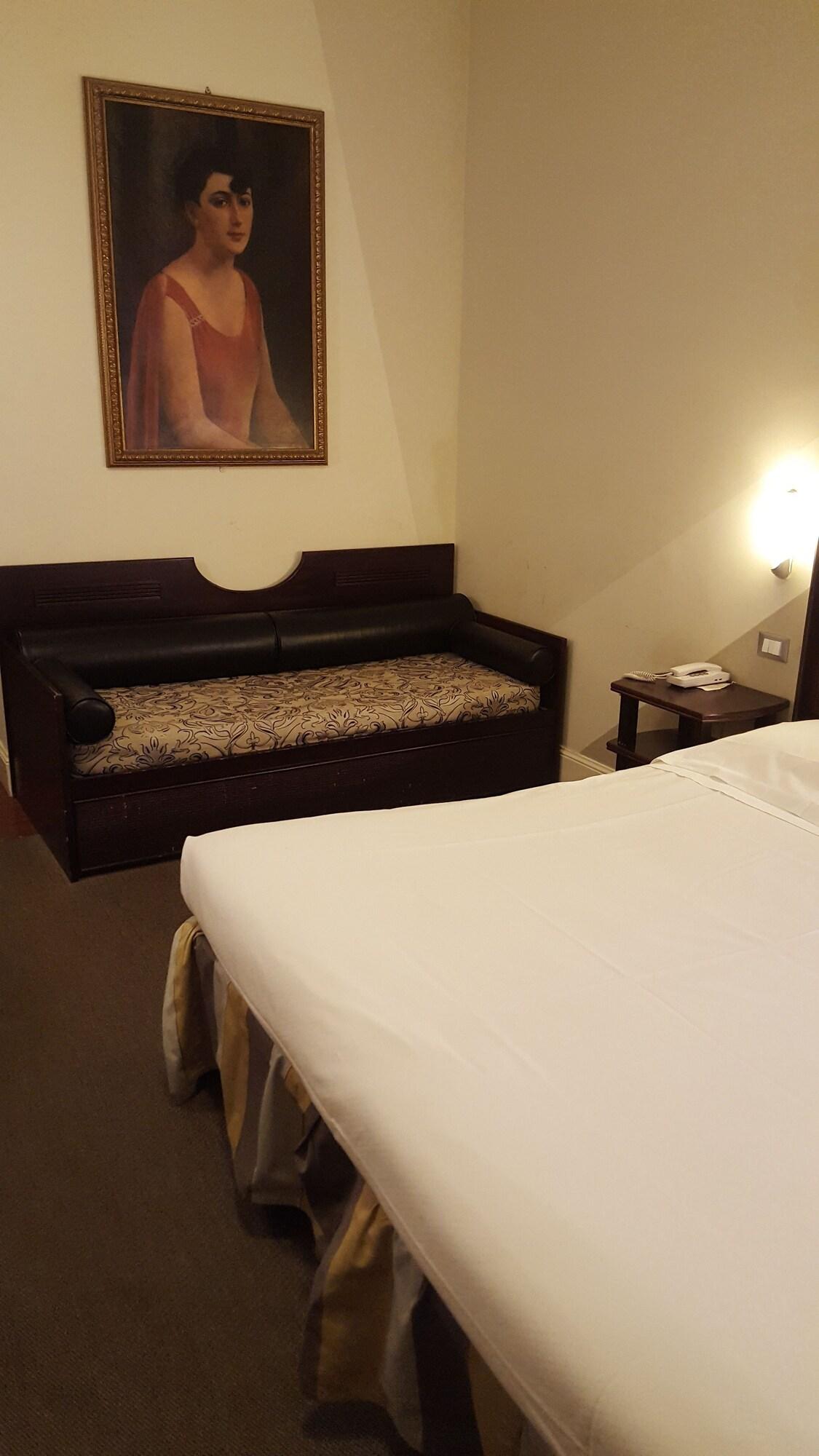 La Rosetta Hotel
